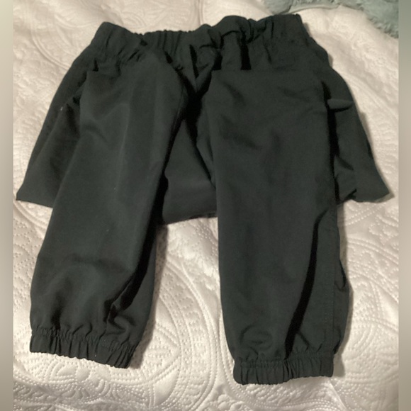 Scrubstar shirt and bottoms-size M - Picture 6 of 10